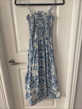 H&M White and Blue Floral Smocked Dress